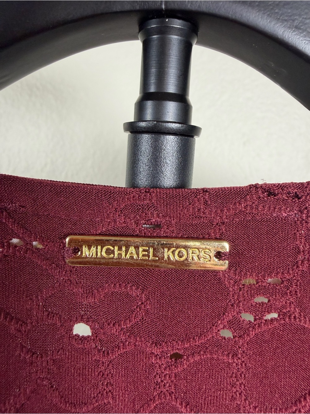 Michael Kors Wine Eyelet V-Neck Flutter Sleeve Top - Picture 3 of 5